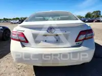 2010 Toyota CAMRY фото