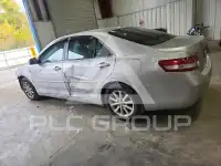 2010 Toyota CAMRY фото