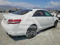 2010 Toyota CAMRY фото