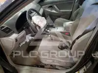 2010 Toyota CAMRY фото