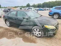 2010 Toyota CAMRY фото