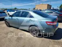 2010 Toyota CAMRY фото