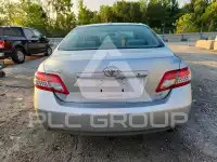 2010 Toyota CAMRY фото