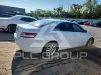 2010 Toyota CAMRY фото