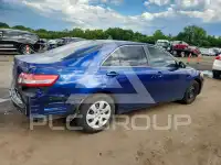 2010 Toyota CAMRY photo