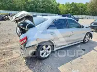 2010 Toyota CAMRY фото