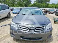 2010 Toyota CAMRY фото