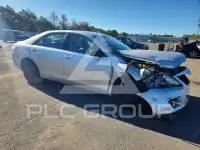 2010 Toyota CAMRY фото