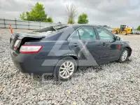 2010 Toyota CAMRY фото