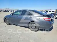 2010 Toyota CAMRY фото