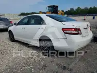 2010 Toyota CAMRY фото