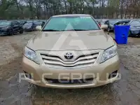 2010 Toyota CAMRY фото