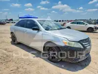 2010 Toyota CAMRY фото