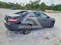 2010 Toyota CAMRY фото