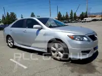 2010 Toyota CAMRY фото