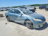2010 Toyota CAMRY фото