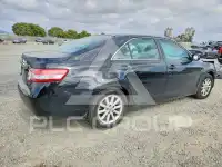 2010 Toyota CAMRY фото