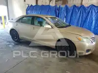 2010 Toyota CAMRY фото