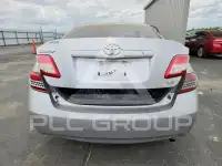 2010 Toyota CAMRY фото