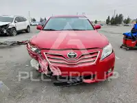 2010 Toyota CAMRY фото