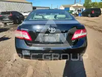 2010 Toyota CAMRY photo