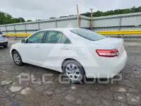 2010 Toyota CAMRY фото