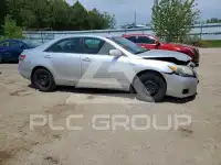 2010 Toyota CAMRY фото