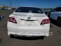 2010 Toyota CAMRY фото