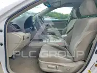 2010 Toyota CAMRY фото
