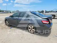 2010 Toyota CAMRY фото