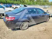 2010 Toyota CAMRY фото