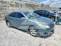 2010 Toyota CAMRY фото