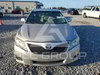 2010 Toyota CAMRY фото