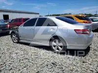 2010 Toyota CAMRY фото