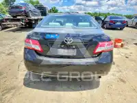 2010 Toyota CAMRY фото