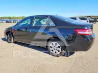 2010 Toyota CAMRY фото