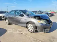 2010 Toyota CAMRY фото