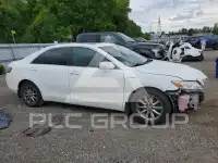 2010 Toyota CAMRY фото
