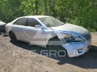 2010 Toyota CAMRY фото