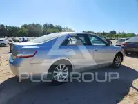 2010 Toyota CAMRY фото