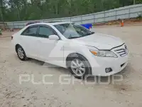 2010 Toyota CAMRY фото