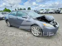 2010 Toyota CAMRY фото