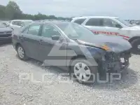 2010 Toyota CAMRY фото