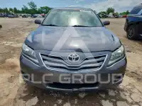 2010 Toyota CAMRY photo