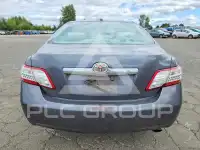 2010 Toyota CAMRY фото