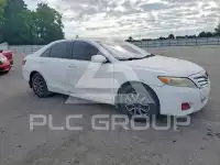2010 Toyota CAMRY фото