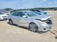 2010 Toyota CAMRY фото