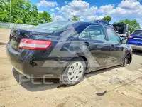 2010 Toyota CAMRY фото