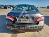 2010 Toyota CAMRY фото