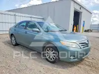 2010 Toyota CAMRY фото